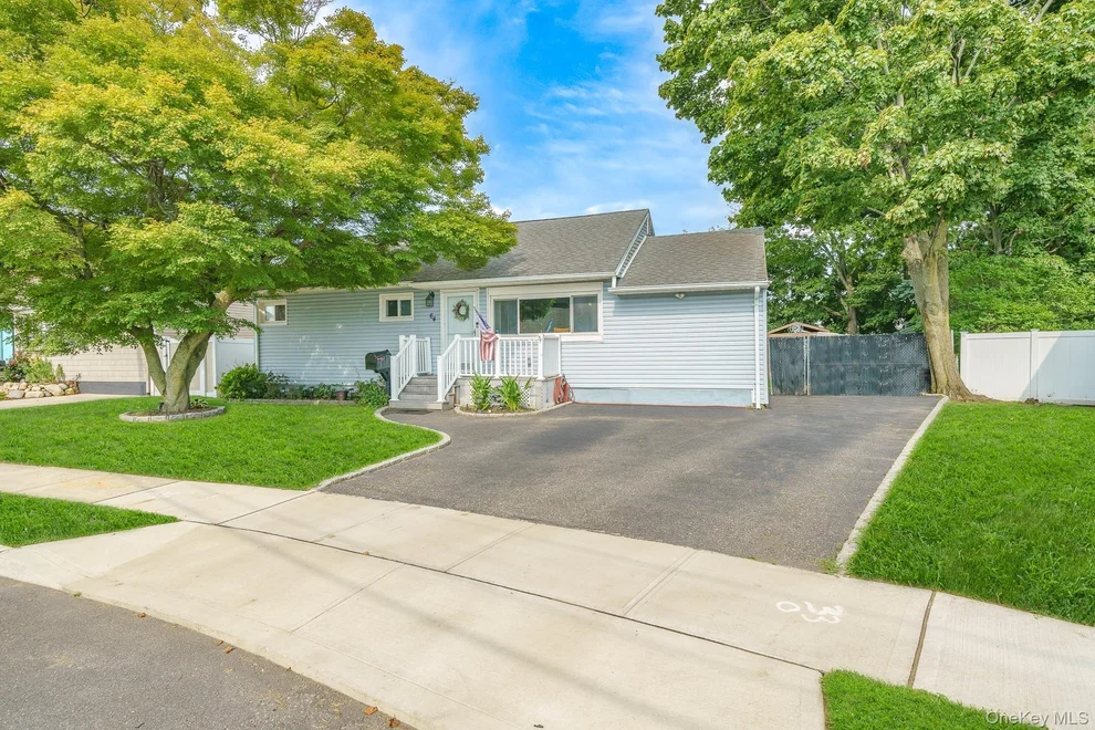 Unit for sale at 64 Frank Street, Babylon, NY 11757