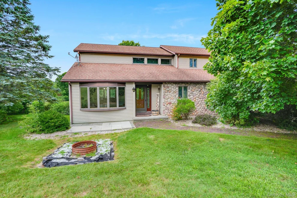 Unit for sale at 27 Patricia Drive, Pleasant Valley, NY 12569
