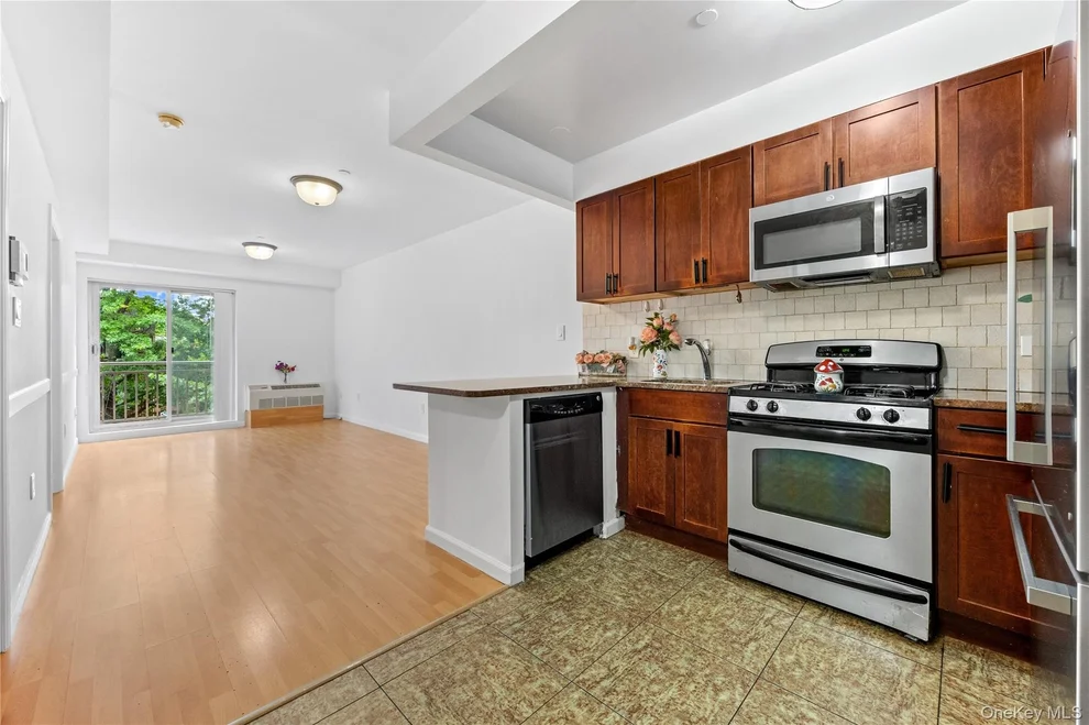 Unit for sale at 71-33 162nd Street, New York, NY 11365