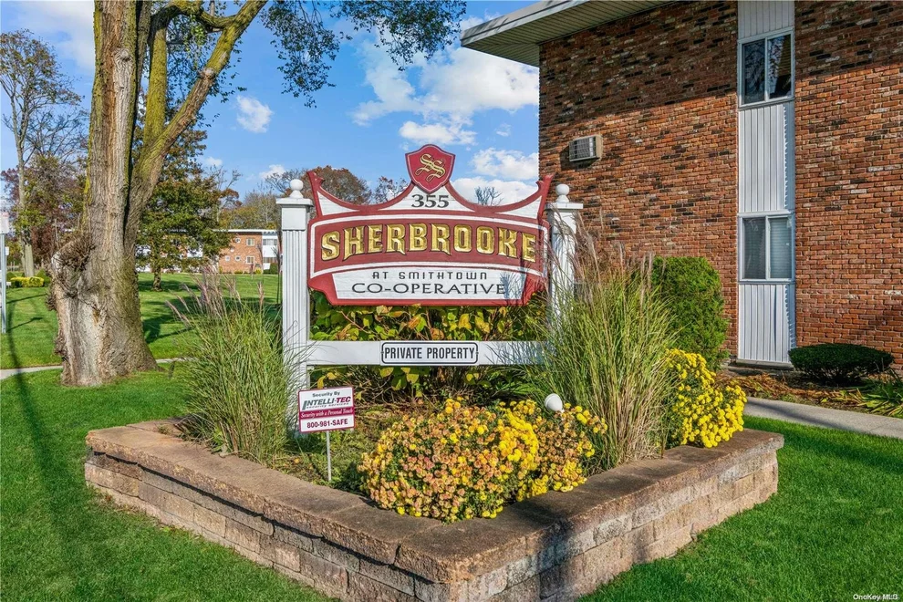 Unit for sale at 355 Route 111, Smithtown, NY 11787