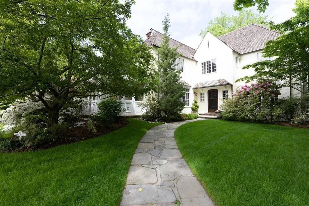 Unit for sale at 16 Oriole Avenue, Eastchester, NY 10708
