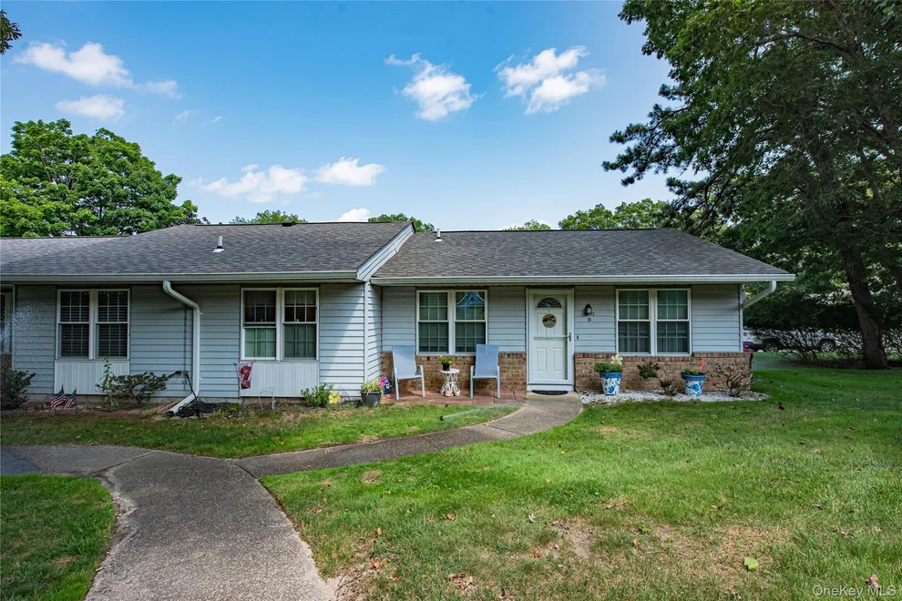 Unit for sale at 350B Woodbridge Drive, Brookhaven, NY 11961