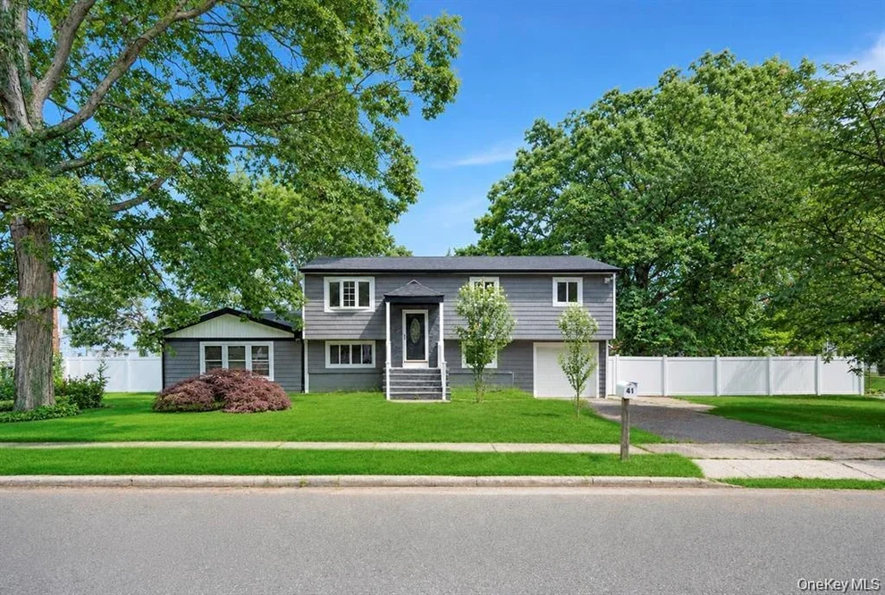 Unit for sale at 41 Madison Avenue, Babylon, NY 11701
