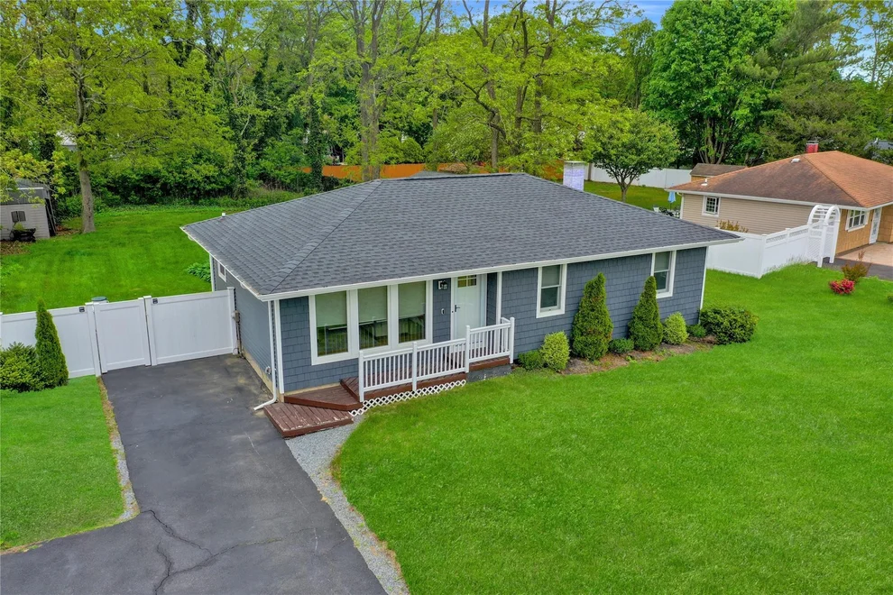 Unit for sale at 42 Sands Lane, Brookhaven, NY 11719