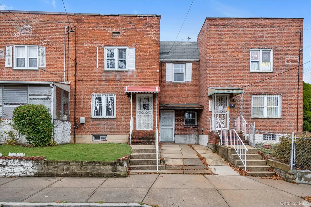 Unit for sale at 165-43 144th Terrace, New York, NY 11434