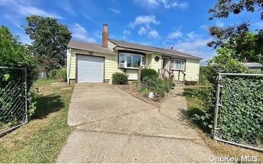 Unit for sale at 188 Grand Boulevard, Islip, NY 11717