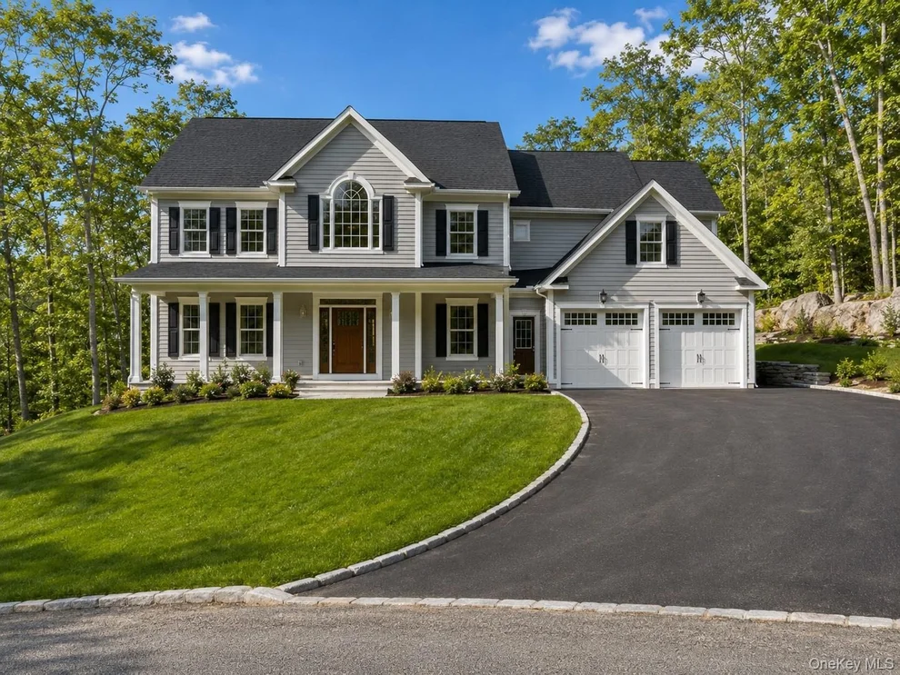 Unit for sale at 270 Furnace Dock Road, Cortlandt, NY 10567