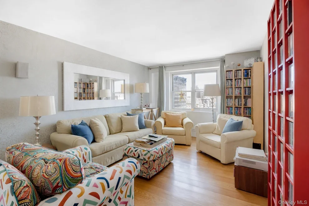 Unit for sale at 400 E 54th Street, New York, NY 10022