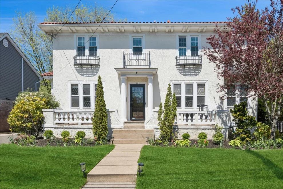 Unit for sale at 112 Wilson Street, Hempstead, NY 11518