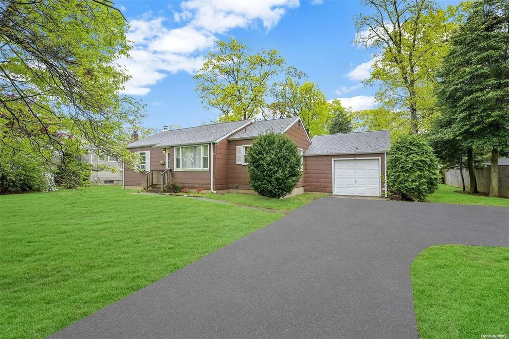 Unit for sale at 9 Carrington Drive, Huntington, NY 11731