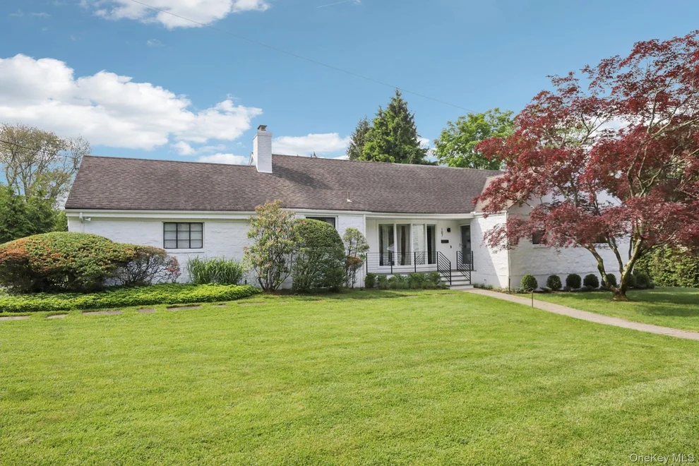 Unit for sale at 187 Thornbury Road, New Rochelle, NY 10583