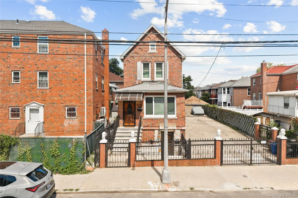 Unit for sale at 2328 Williamsbridge Road, New York, NY 10469