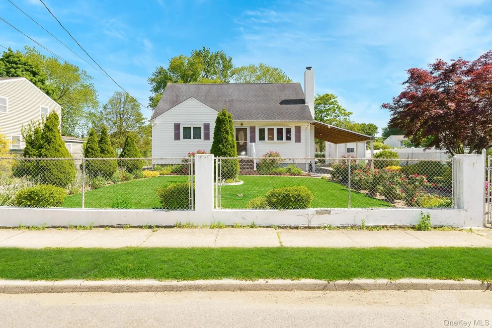 Unit for sale at 22 Montgomery Street, Islip, NY 11717