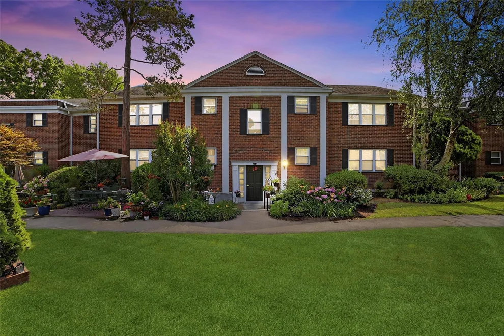 Unit for sale at 135-2 S Highland Avenue, Ossining, NY 10562