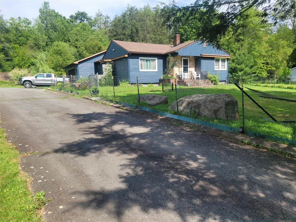 Unit for sale at 179 Heiden Road, Thompson, NY 12701