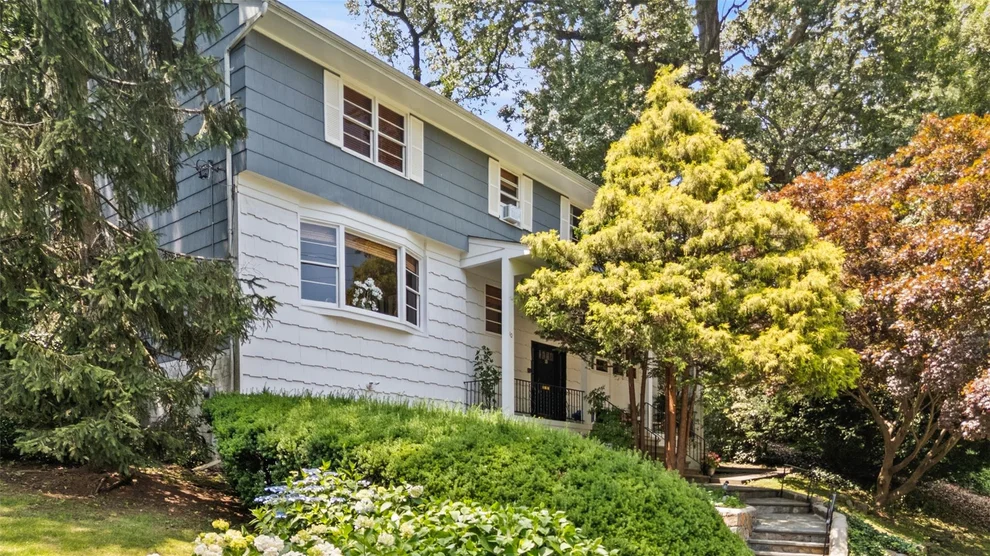 Unit for sale at 10 Rockledge Road, Yonkers, NY 10708