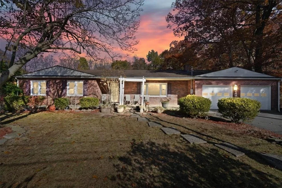 Unit for sale at 28 Garden Drive, New Windsor, NY 12553
