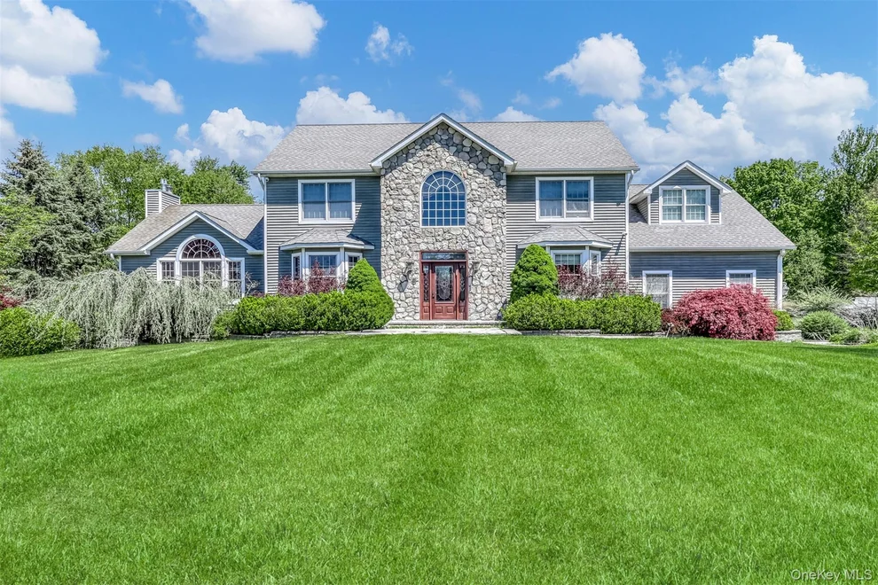 Unit for sale at 2 Garnett Hill Road, Blooming Grove, NY 10918