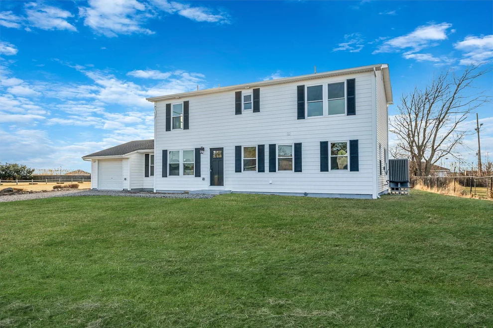 Unit for sale at 472 Bay Avenue, Brookhaven, NY 11772