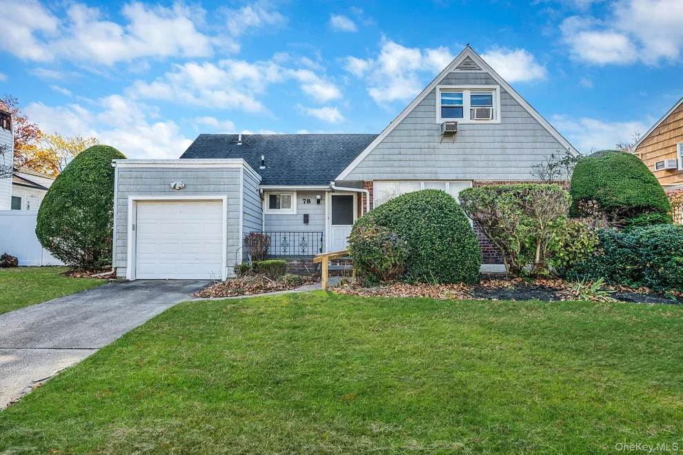 Unit for sale at 78 Patton Boulevard, North Hempstead, NY 11040