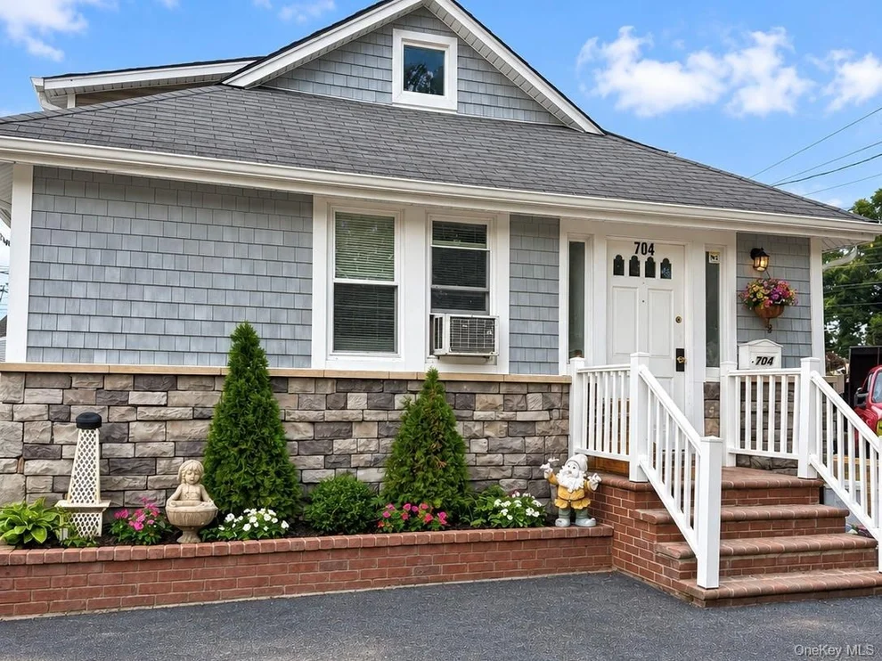 Unit for sale at 704 Newbridge Road, Hempstead, NY 11710