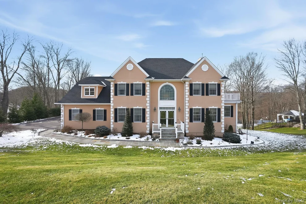 Unit for sale at 79 Majestic Ridge, Carmel, NY 10512