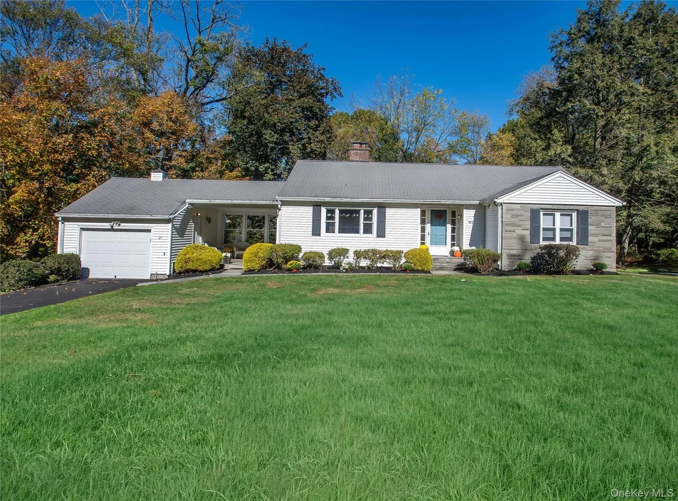 Unit for sale at 21 Cottam Hill Road, Poughkeepsie (Town), NY 12590