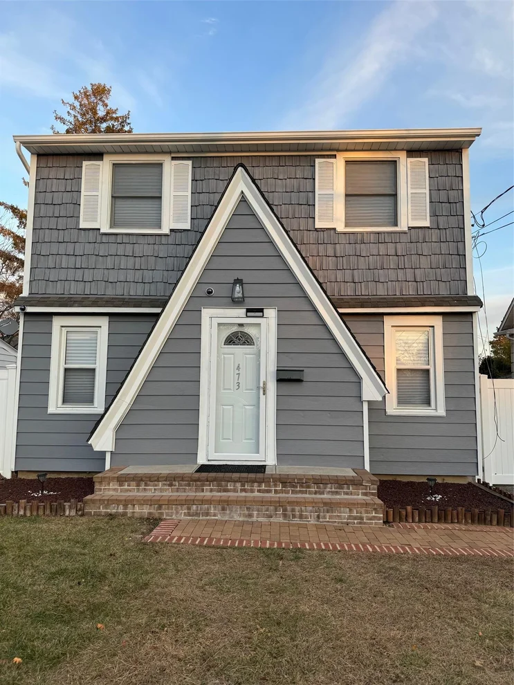 Unit for sale at 473 Hawthorne Avenue, Hempstead, NY 11553