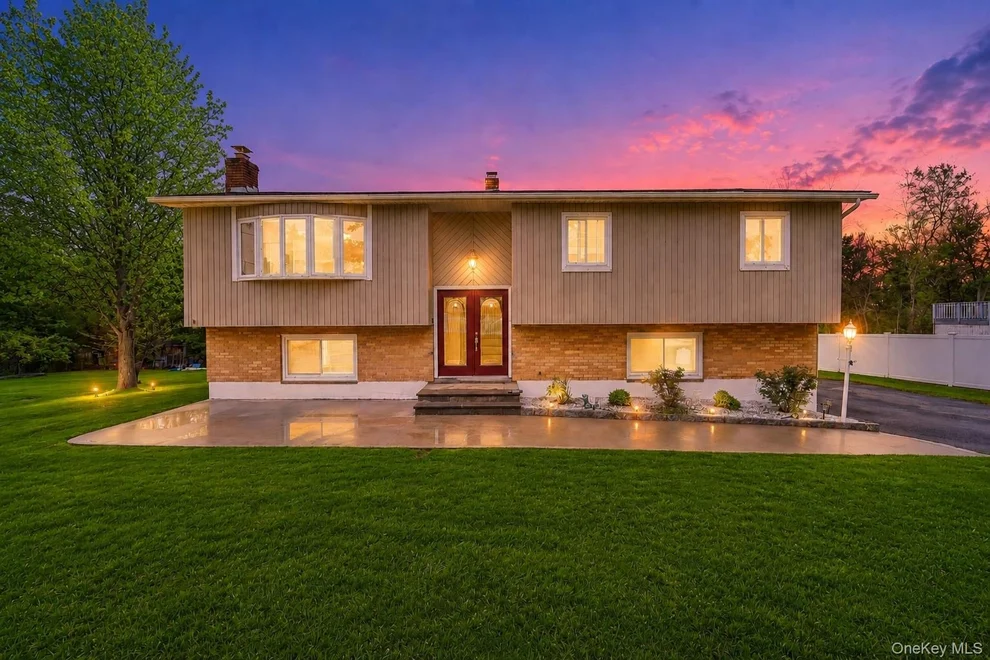 Unit for sale at 100 Fairmont Road, Carmel, NY 10541