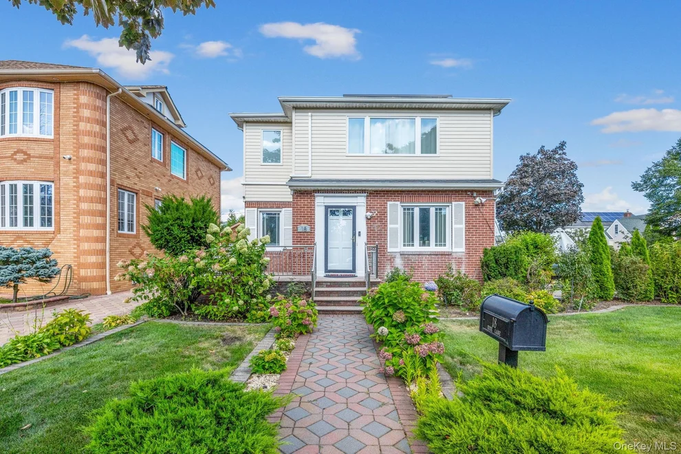 Unit for sale at 18 Rose Lane, North Hempstead, NY 11040