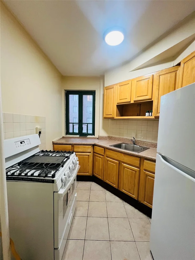 Unit for sale at 1545 Unionport Road, New York, NY 10462