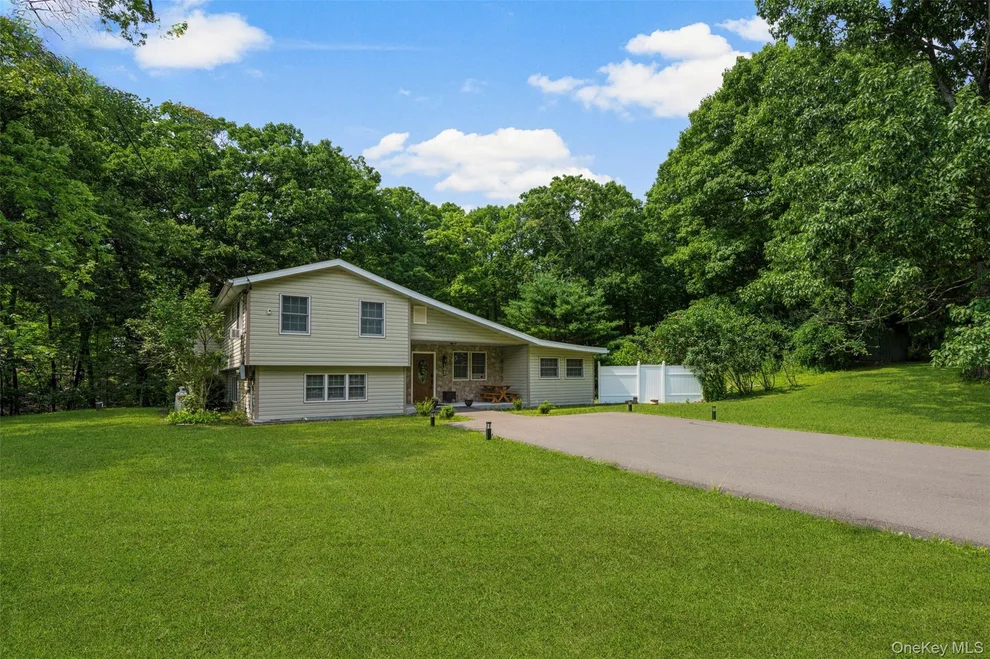 Unit for sale at 103 High Hill Road, Catskill, NY 12015