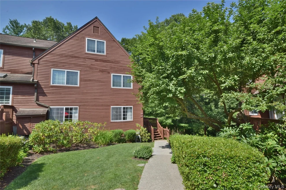 Unit for sale at 501 Appletree Lane, Southeast, NY 10509