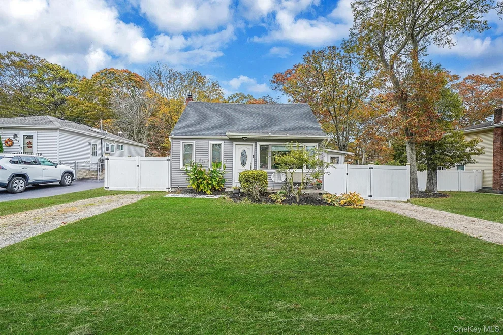 Unit for sale at 302 Auborn Avenue, Brookhaven, NY 11967