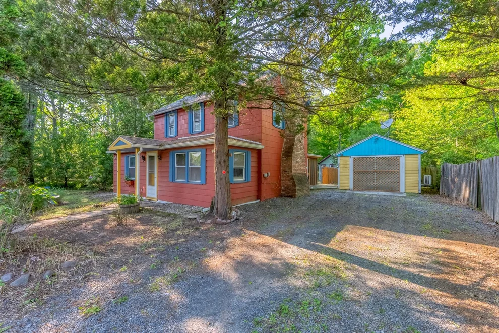 Unit for sale at 872-874 Route 212, Saugerties, NY 12477