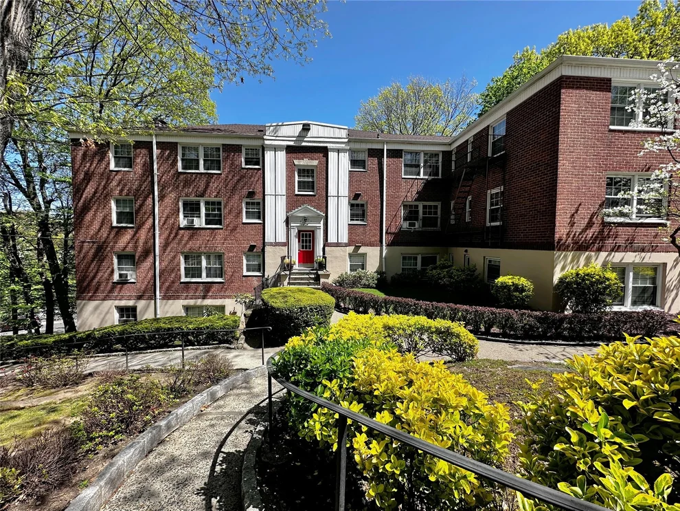 Unit for sale at 63 N Rockledge Road, Yonkers, NY 10708