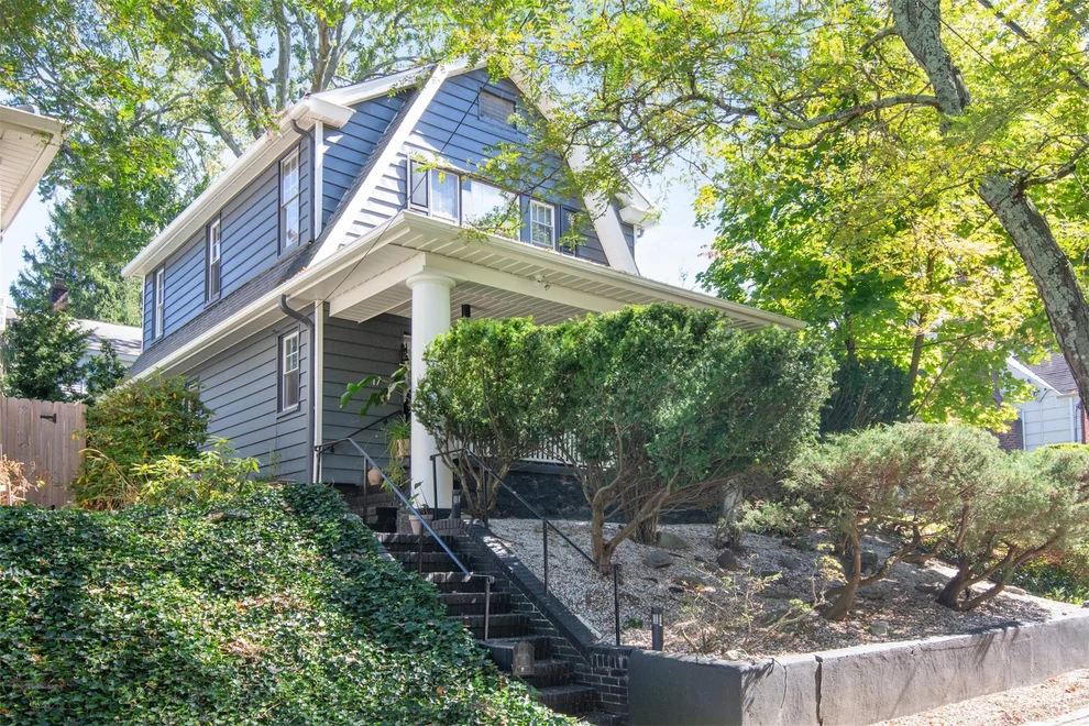 Unit for sale at 17 Grandview Avenue, Greenburgh, NY 10522