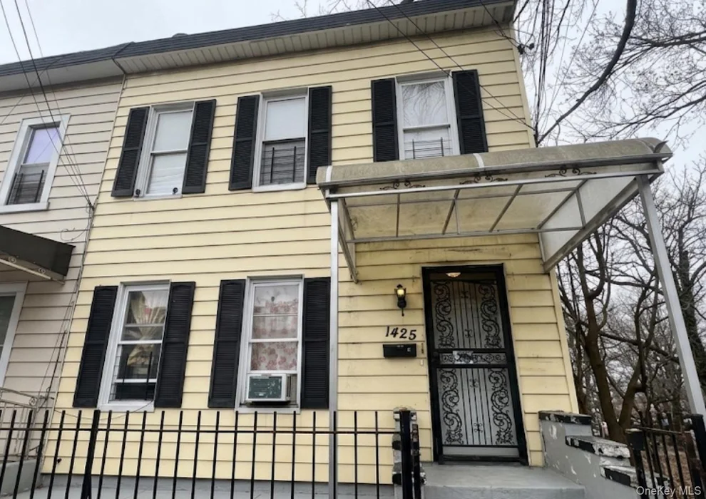 Unit for sale at 1425 Edwards Avenue, New York, NY 10461