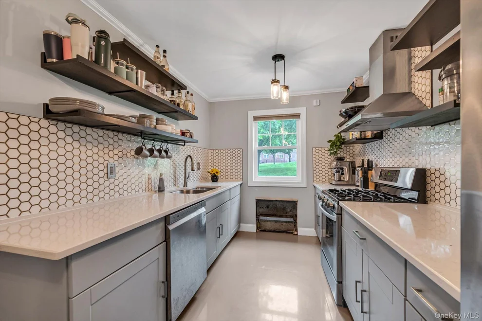 Unit for sale at 226-25 Union Turnpike, New York, NY 11364