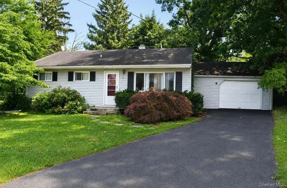 Unit for sale at 14 Perry Road, Cornwall, NY 12518