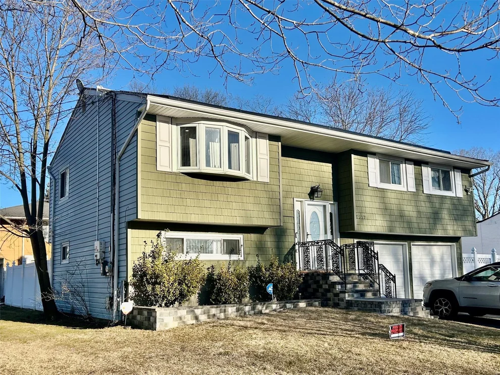 Unit for sale at 1517 Ohio Avenue, Islip, NY 11706