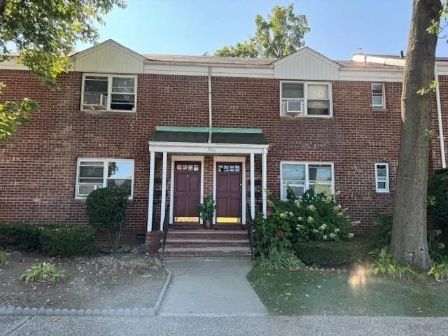 Unit for sale at 500 Tuckahoe Road, Yonkers, NY 10710