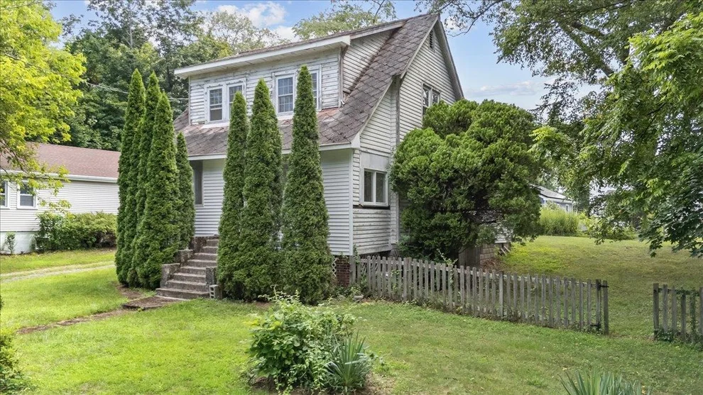Unit for sale at 92 Lake Drive, Putnam Valley, NY 10537