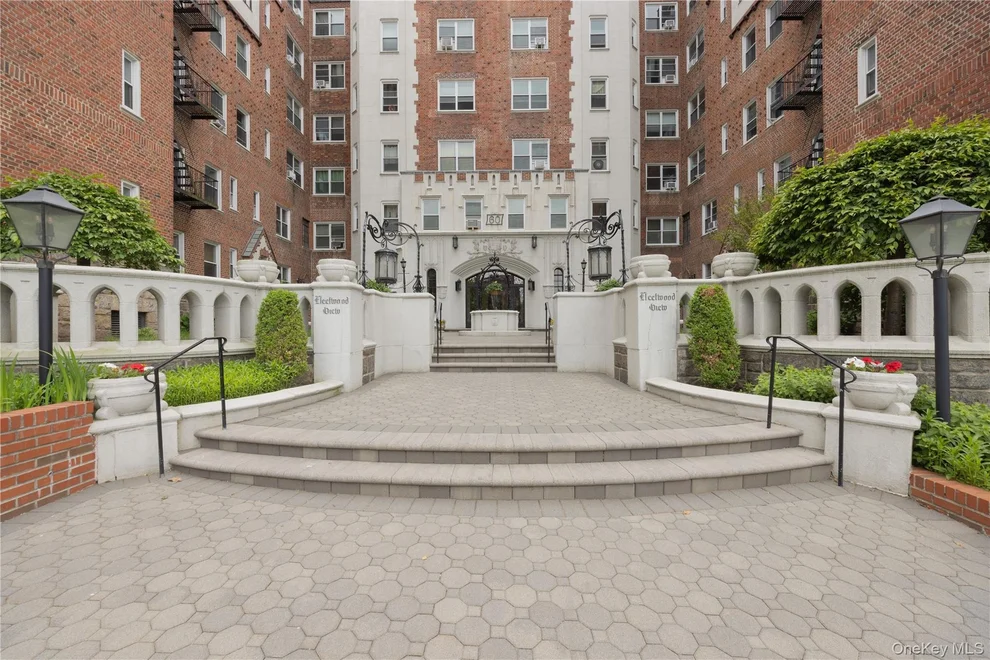 Unit for sale at 60 W Broad Street, Mount Vernon, NY 10552
