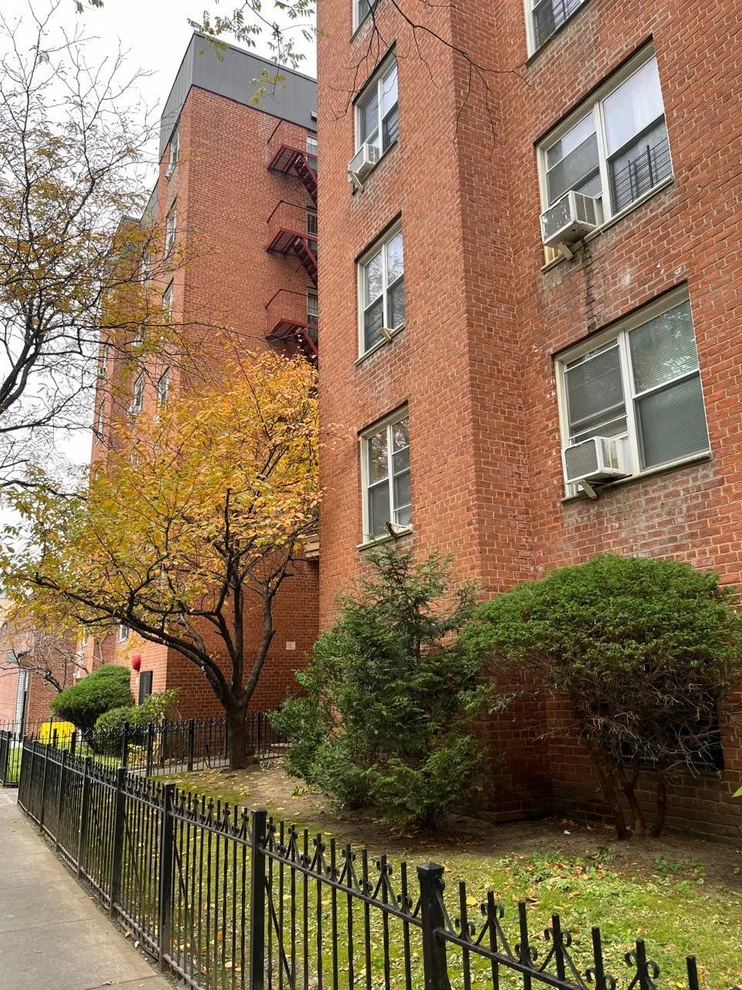 Unit for sale at 33-15 81st Street, New York, NY 11372
