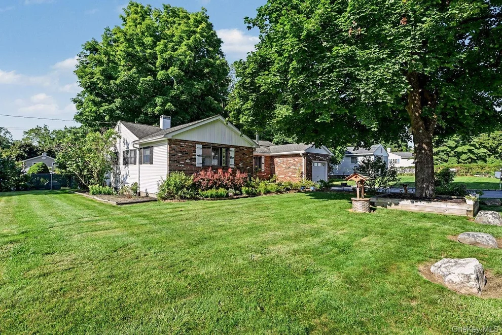 Unit for sale at 21 Clematis Road, Southeast, NY 10509