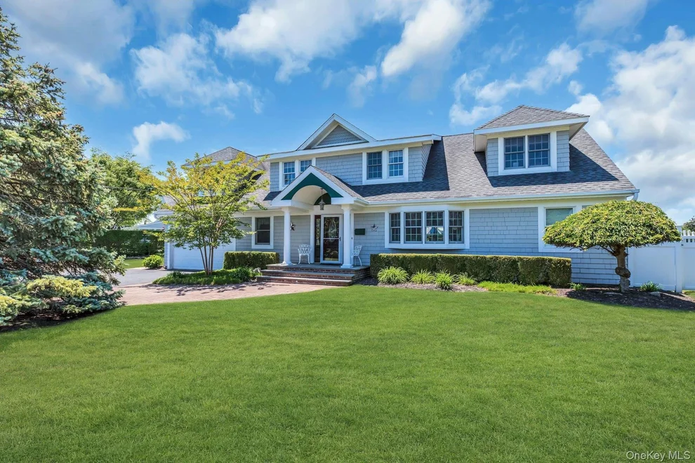 Unit for sale at 18 Beech Road, Islip, NY 11751