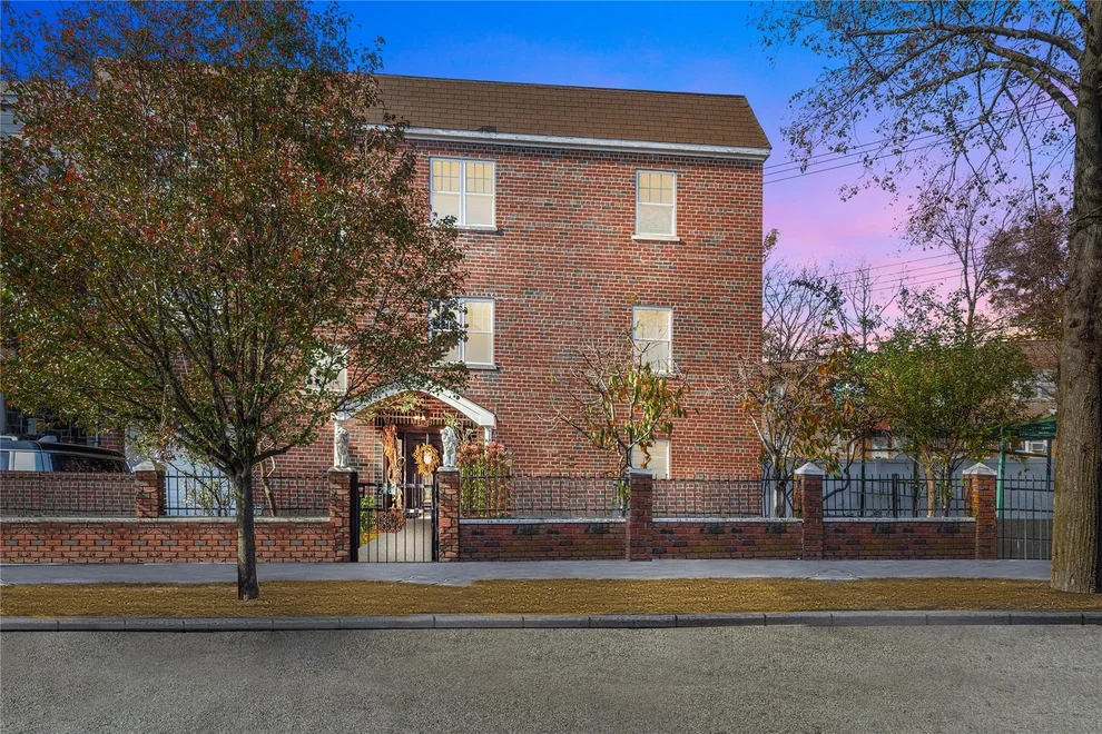 Unit for sale at 2763 Fish Avenue, New York, NY 10469