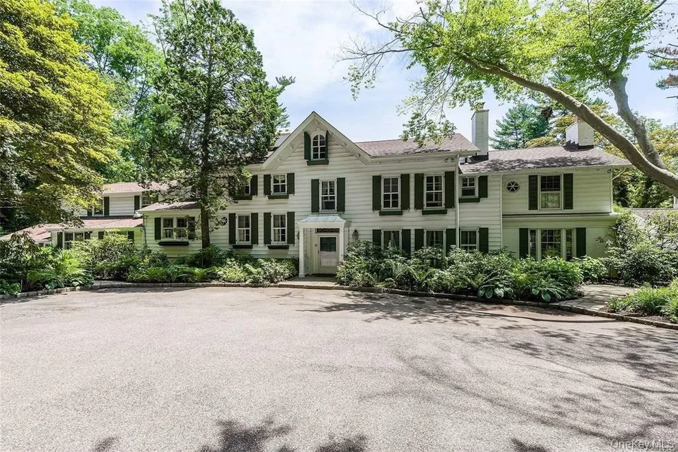 Unit for sale at 450 Oyster Bay Road, Oyster Bay, NY 11560