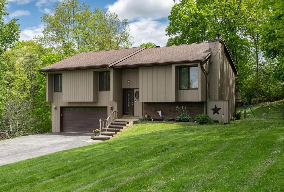 Unit for sale at 15 Marshall Drive, Hyde Park, NY 12601